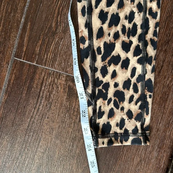 Victoria's Secret Leopard Print Leggings Size 6 - Picture 6 of 6